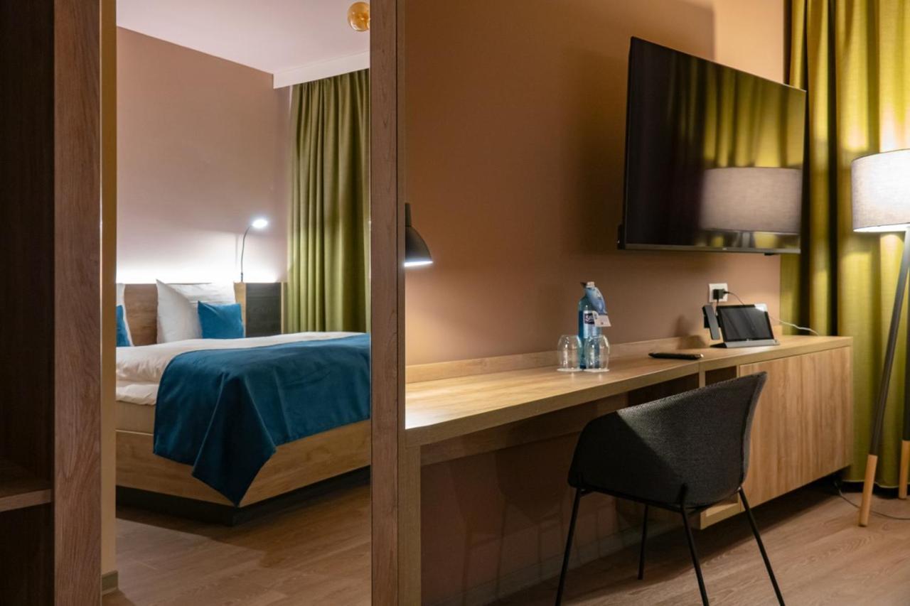 H24 Stadthotel Bernau แบร์เนา ไบ เบอร์ลิน ภายนอก รูปภาพ